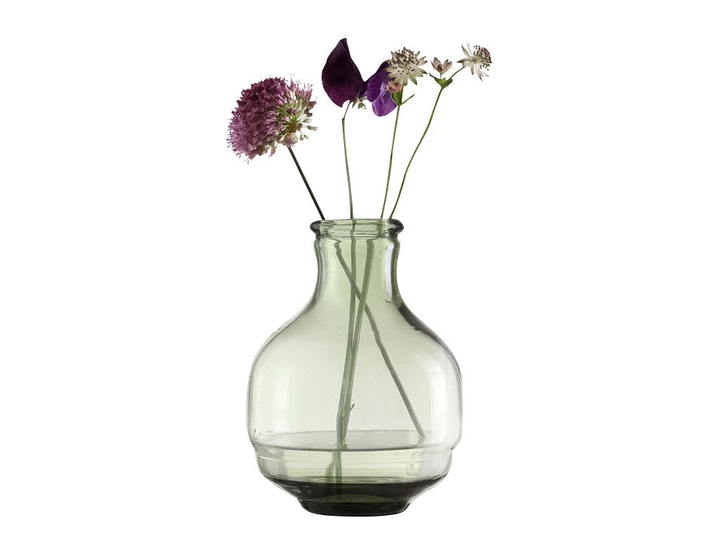9. Bind buketter hele året! grønn vase til vinterblomstene dine